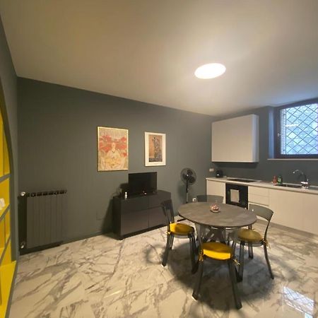 Modern City Center Apartment Benevento Kültér fotó