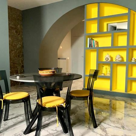 Modern City Center Apartment Benevento Kültér fotó
