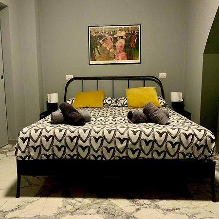 Modern City Center Apartment Benevento Kültér fotó