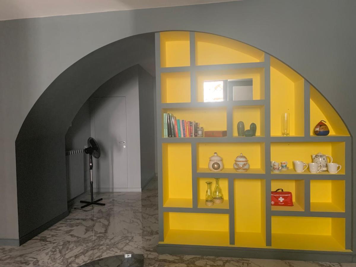Modern City Center Apartment Benevento Kültér fotó