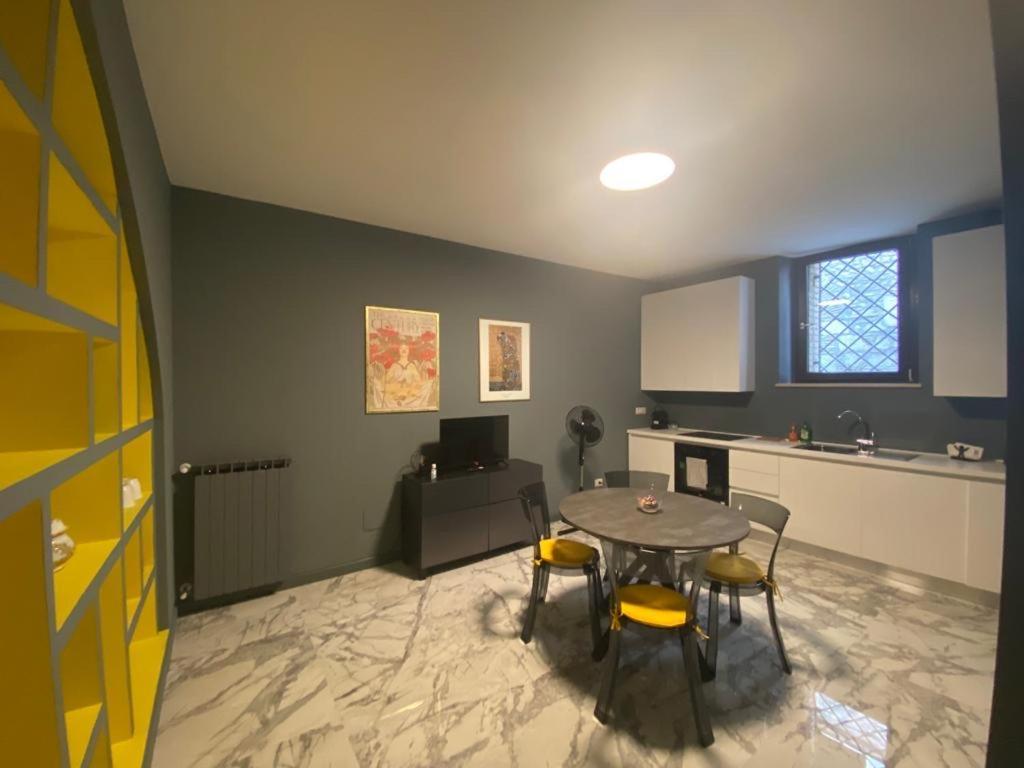 Modern City Center Apartment Benevento Kültér fotó
