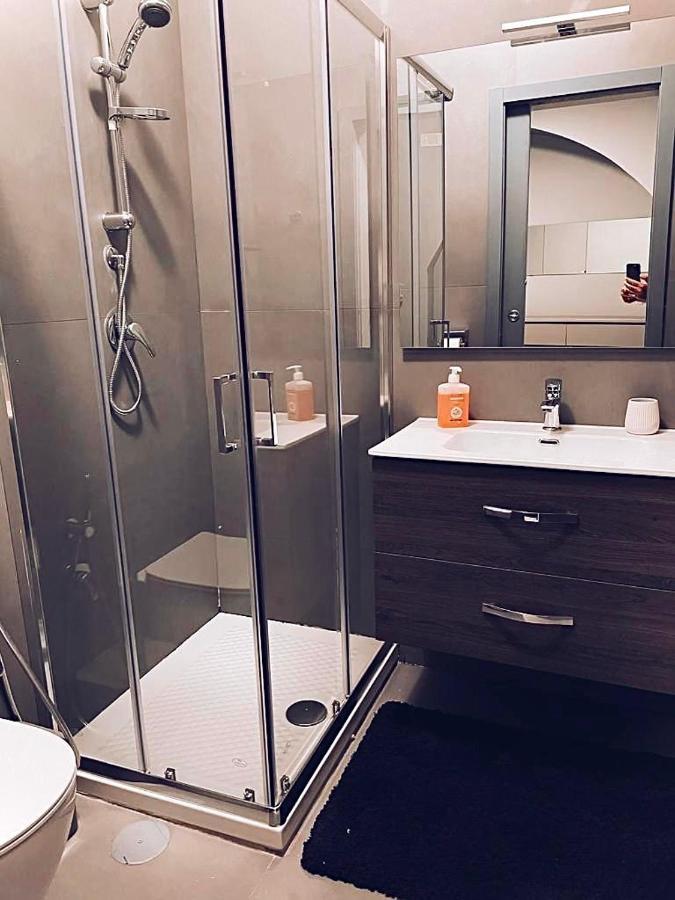 Modern City Center Apartment Benevento Kültér fotó